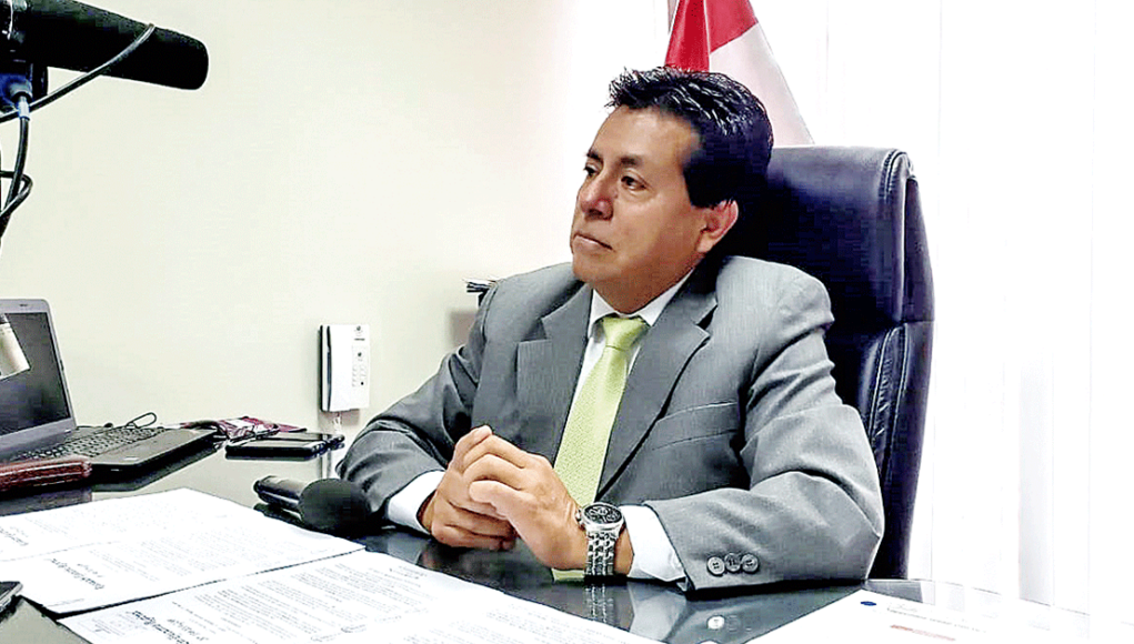 Escándalo en Sedapal: ministra quiere nombrar como presidente a cuestionado Hernán Piscoya