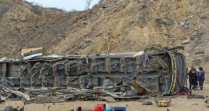 Bus interprovincial cae a un abismo en Piura y deja 24 fallecidos