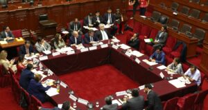 Comisión de Constitución aprueba adelantar segunda legislatura para el 15 de febrero