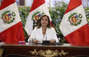 Presidenta de la República reitera que no renunciará