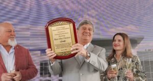 Raúl Diez Canseco es reconocido como el primer peruano en establecer una universidad en Estados Unidos