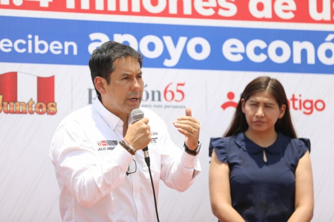 Ministro Demartini inició el pago de subvención adicional a cerca de 1.4 millones de usuarios de Juntos, Pensión 65 y Contigo