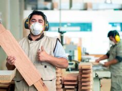 Debido a las Protestas en Perú, más de un millón de trabajadores formales podrían perder sus empleos