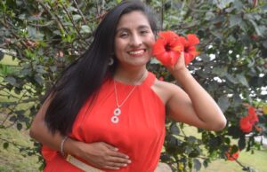 Yvett Córdova, artista con discapacidad debuta en Stand Up Comedy «playas, risas y punch! en teatro auditorio Miraflores