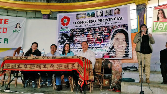 Excandidata presidencial Verónika Mendoza exigió también una nueva Constitución y un adelanto de elecciones para el 2023