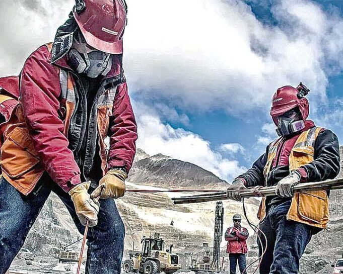 2022: Minería generó 230,737 puestos de trabajo directos
