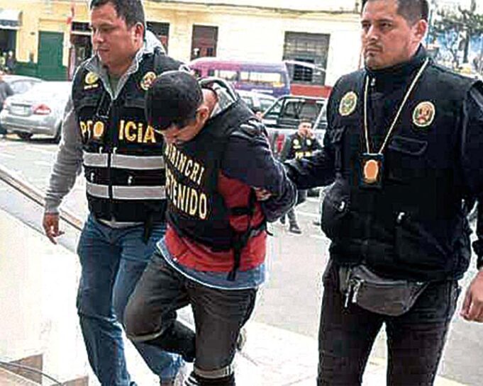 «No grabes porque a la firme nos van a bajar»