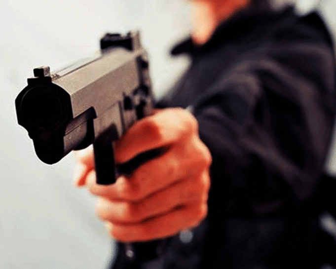 Asaltaba a menores con pistola de juguete