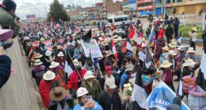 Juliaca: 9 de los 23 heridos de represión del jueves siguen hospitalizados y las protestas continúan Juliaca: 9 de los 23 heridos de represión del jueves siguen hospitalizados y las protestas continúan