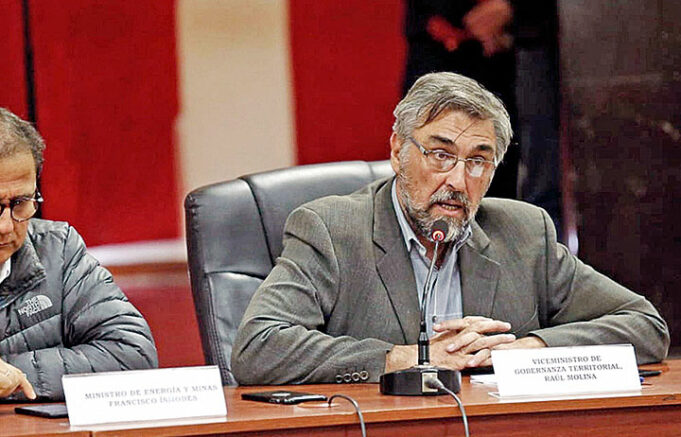 CUESTIONÓ EL ALTO NÚMERO DE FALLECIDOS EN PROTESTAS Renunció el jefe del Gabinete Técnico de la Presidencia