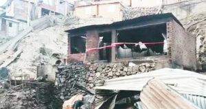 SJL: Murieron en incendio, ayuda para enterrar a hermanitos