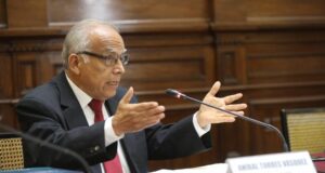 Torres niega conocer familia de Castillo: ¿Qué dijo sobre el uso irregular de aviones?