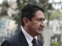 Condenan a Vladimir Cerrón a cuatro años de prisión efectiva