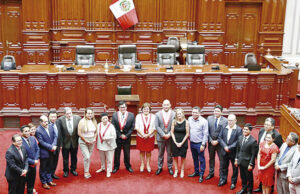 Miran a otro lado, a pesar del rechazo popular