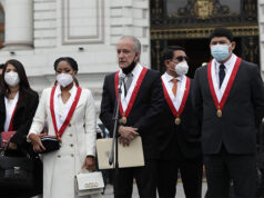 Congresistas de Fuerza Popular: “Votaremos por el adelanto de elecciones” Congresistas de Fuerza Popular: “Votaremos por el adelanto de elecciones”