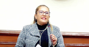 Digna Calle renunció a la segunda vicepresidencia del Congreso