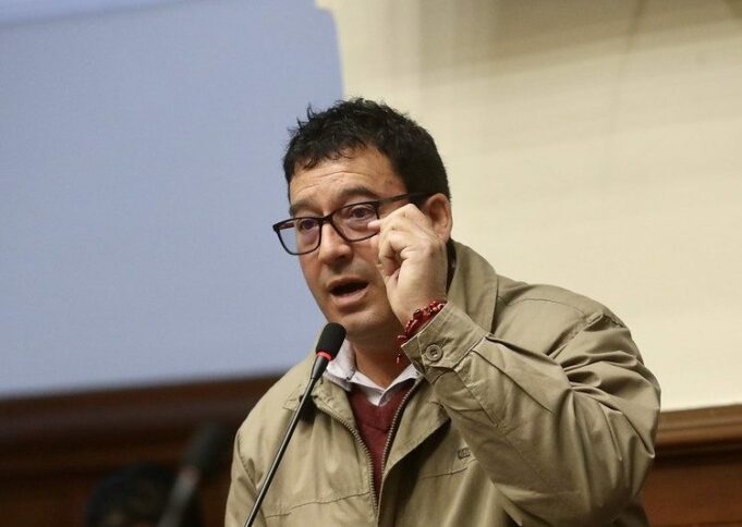 Edwin Talavera sobre adelanto de elecciones: «Yo no sé si sería la luz de esperanza»