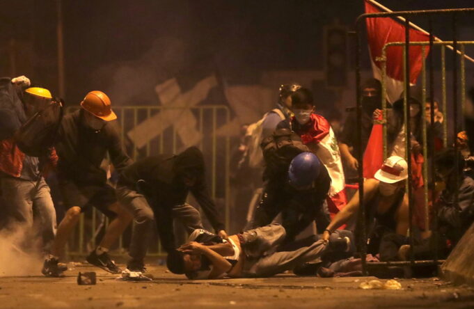 Aprueban primer listado de beneficiarios de los fallecidos durante protestas