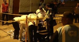 Mujer le reclama una infidelidad a su pareja y este la degolla