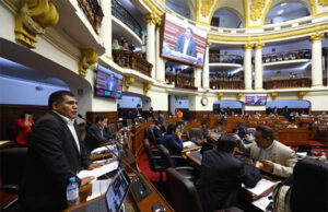 Jaime Quito: “Consultémosle al pueblo si quiere o no una asamblea constituyente” Jaime Quito: “Consultémosle al pueblo si quiere o no una asamblea constituyente”