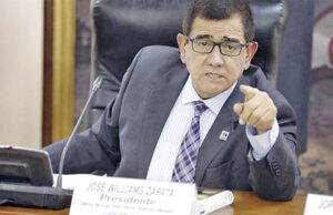 Deben escuchar al pueblo