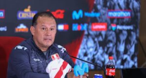 Juan Reynoso preocupado por la postergación de la Liga 1