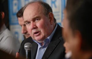 Rafael López Aliaga elogia a todo el gabinete de Dina Boluarte: “Los mejores de la última década”