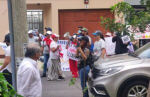 Gremio de periodistas condena inacción de la policía ante agresiones de La Resistencia