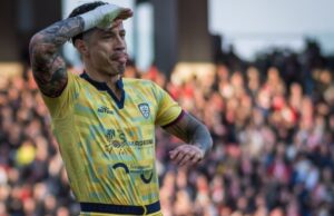 ‘Lapagol’ anotó y fue expulsado en empate ante Bari 1-1 en Serie B