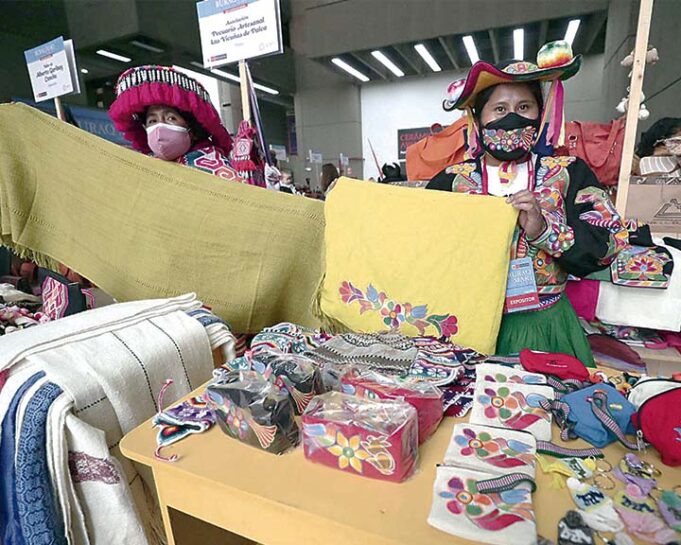 Desembolsarán S/ 15 millones para negocios liderados por mujeres emprendedoras