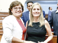 Monteza se aferra a su nuevo cargo y rechaza adelanto de elecciones