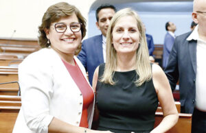 Monteza se aferra a su nuevo cargo y rechaza adelanto de elecciones