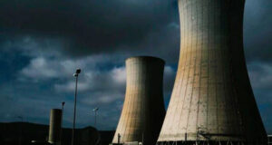 Francia estudia prolongar hasta 60 años la vida de los reactores nucleares