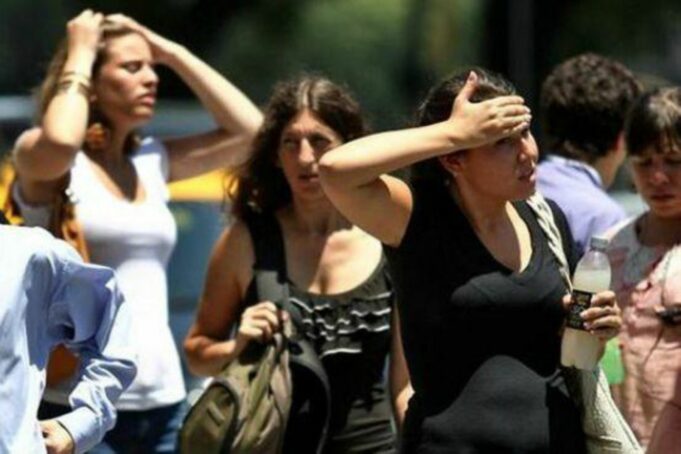 Senamhi alerta que sensación de calor aumentará en toda la costa y llegará a 35°C