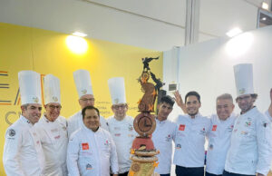 Perú Bakery Team: Chefs peruanos ganan primer puesto en la categoría de postre templado en Italia