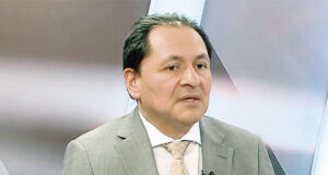 Un Parlamento ilegítimo y que concentra “demasiado poder”