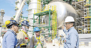 Refinería Talara bien para el Perú, hecatombe para usureros
