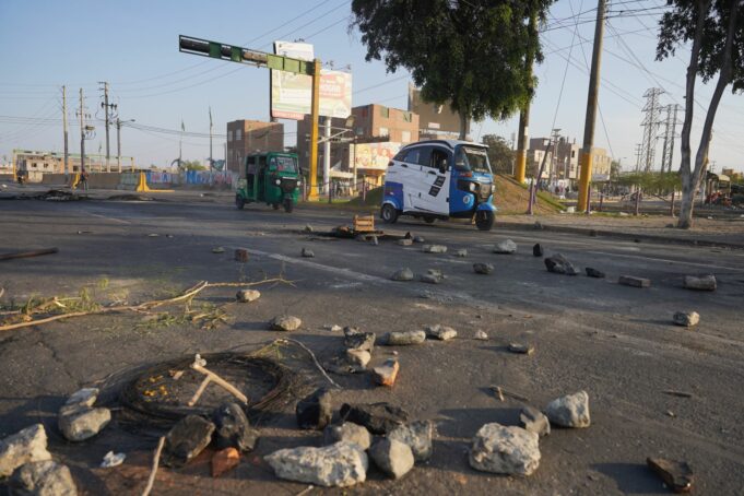 Sentencian a 27 manifestantes que bloquearon vías en Ica