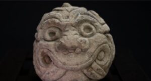 Suiza devuelve a Perú una ‘cabeza clava’ Chavín de 2.500 años