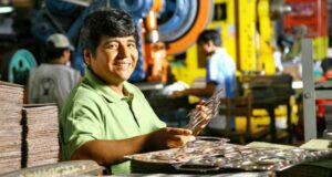 Debido a protestas se perdieron 250 mil empleos en los pequeños negocios