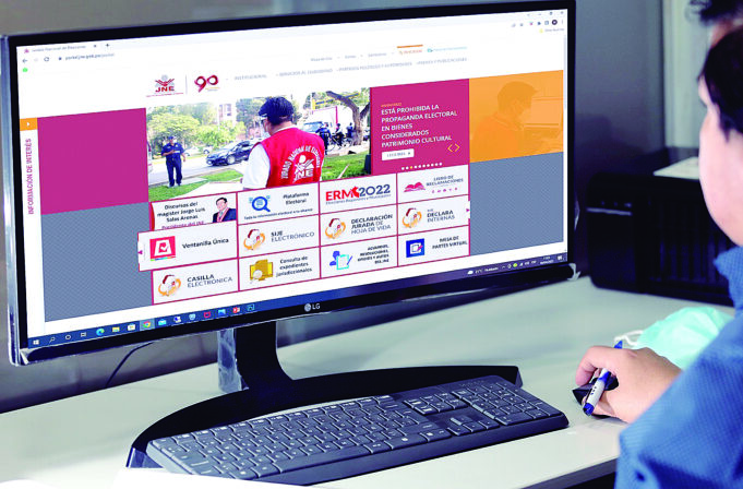 Registró 3,000 consultas de organizaciones políticas