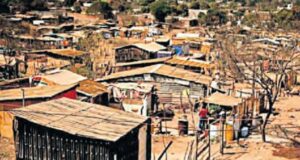 Gobierno espera reducir la pobreza al 20% en el 2030