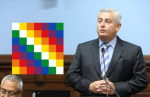 Congreso: ¡NO RESPETA! parlamentario fujimorista llama “mantel de chifa” al Whipala Congreso: ¡NO RESPETA! Congresista fujimorista llama “mantel de chifa” al Whipala