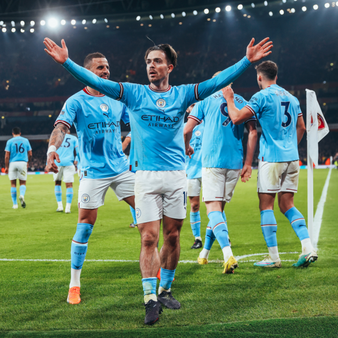 El City alcanzó en la punta al Arsenal