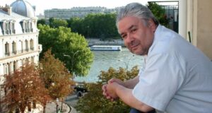 Falleció escritor peruano José Rosas Ribeyro