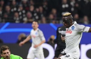 Nápoli encamina su clasificación