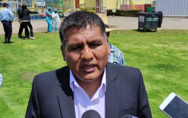 Perú Libre ofrece hacer colecta para sufragar boleta de consulta sobre asamblea constituyente