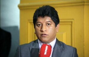 «Fiscalía no puede investigar a Boluarte»: Defensor del Pueblo afirma que esa potestad recae a Congreso de la República