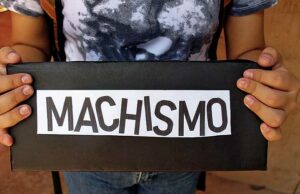 Mujeres en medio de la insania y el abandono