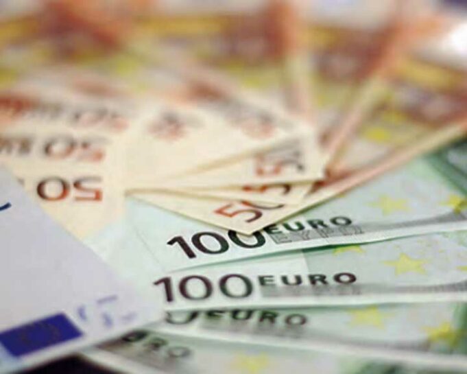 CAF regresa al mercado europeo con emisión de bonos